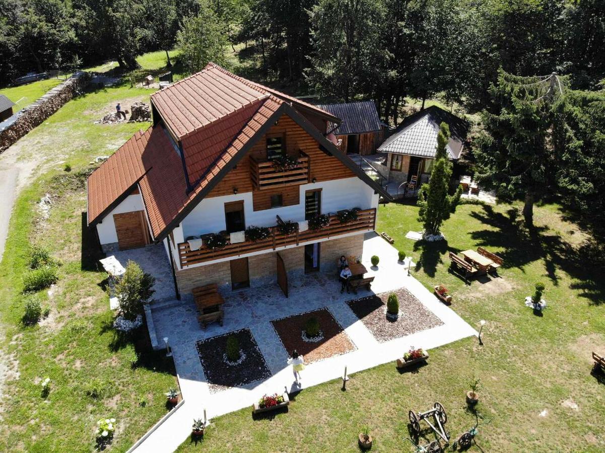 Guesthouse Green Valley Plitvicka Jezera Exterior photo